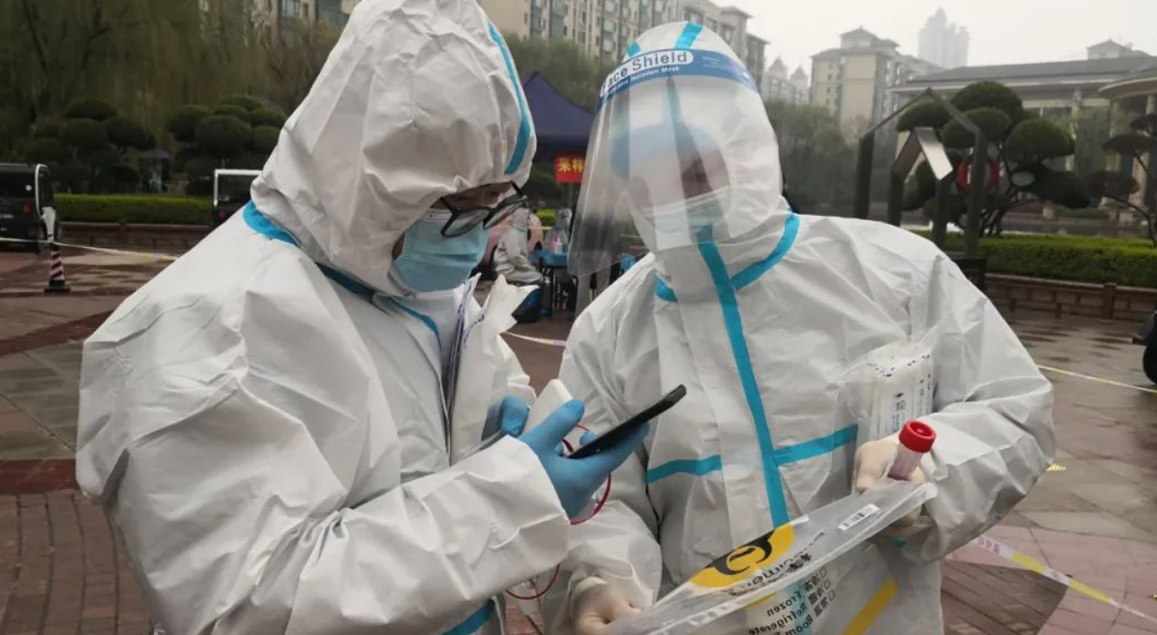 ��ꖞe�ӣ����ߡ����oǰ�����z���{��׃�����z��ס�